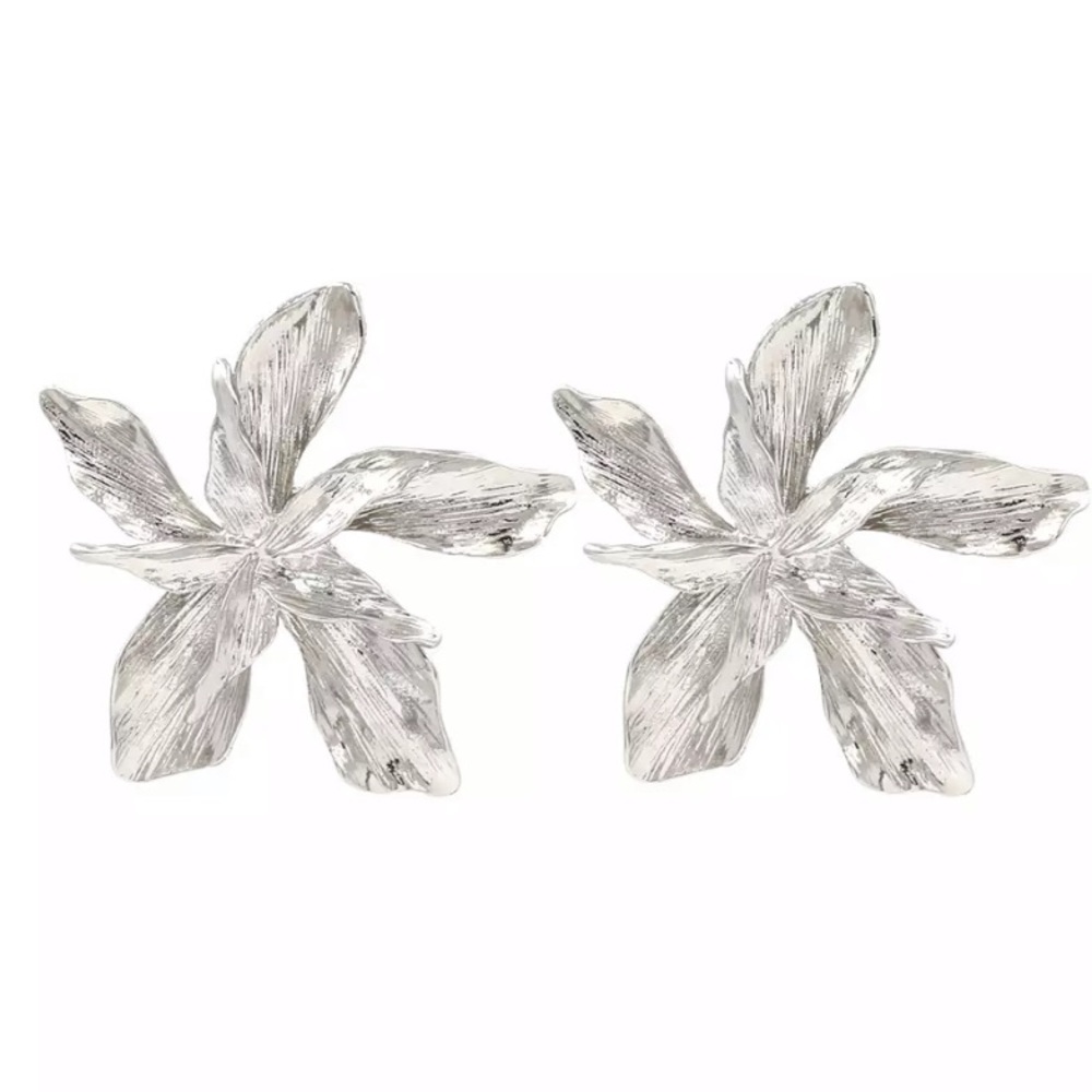 Metal Silver & Gold Color Flower Big Earrings - Picture 3 of 4